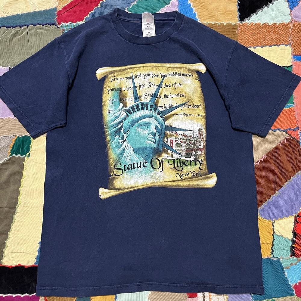 Statue of Liberty New York Graphic Navy Shirt Large